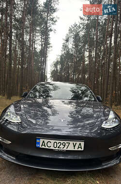 Седан Tesla Model 3 2022 в Любомле