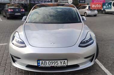 Седан Tesla Model 3 2018 в 