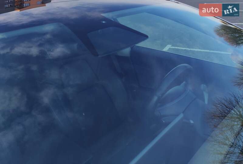 Седан Tesla Model 3 2018 в Виннице