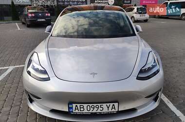 Седан Tesla Model 3 2018 в 