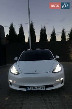 Седан Tesla Model 3 2018 в 
