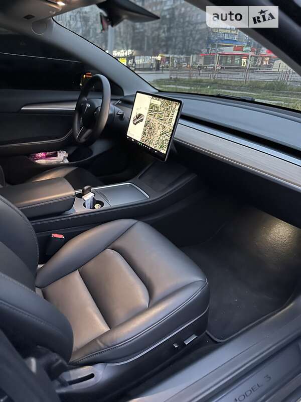 Седан Tesla Model 3 2022 в Харкові