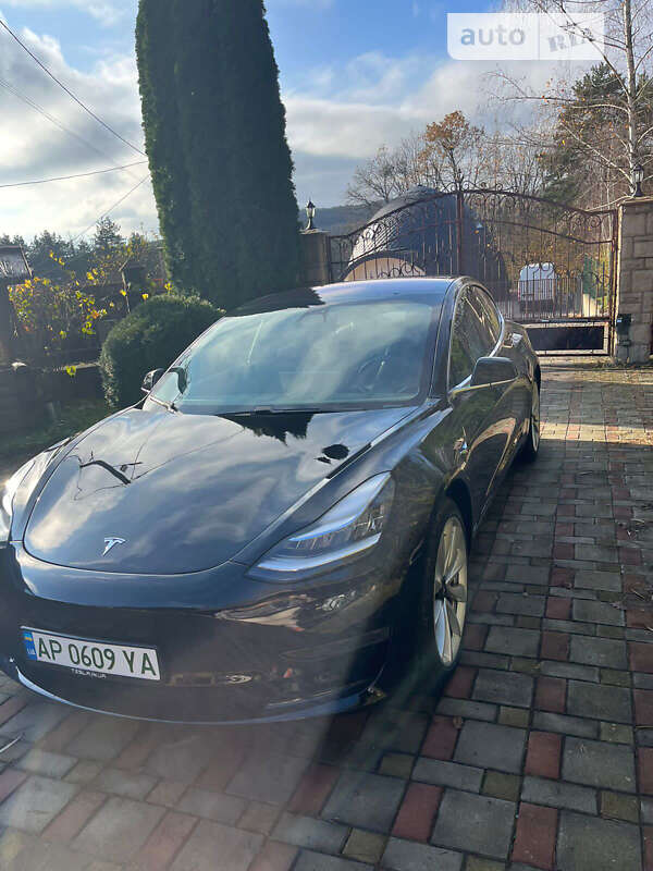 Седан Tesla Model 3 2018 в Запорожье