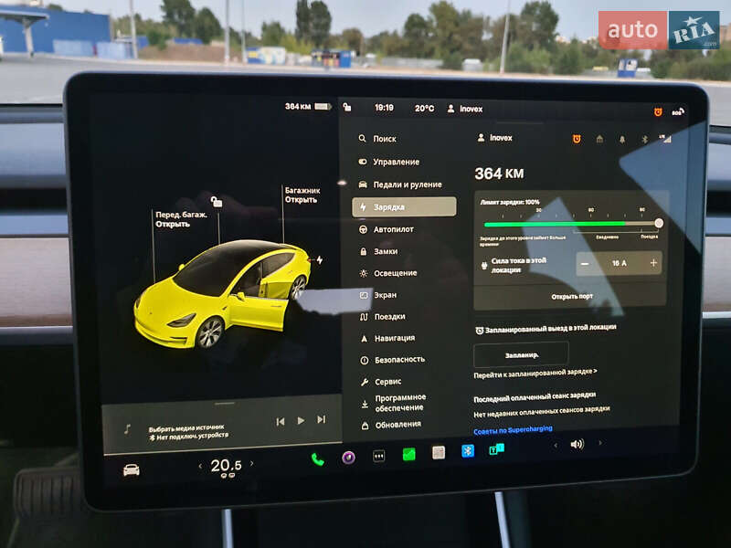 Седан Tesla Model 3 2019 в Броварах