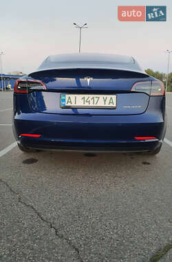 Седан Tesla Model 3 2019 в Броварах