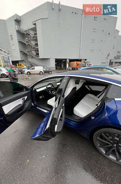 Седан Tesla Model 3 2020 в Полтаве