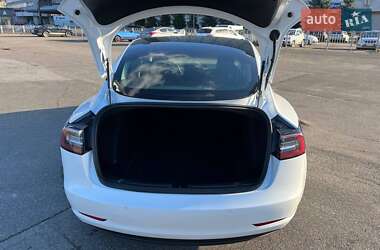 Седан Tesla Model 3 2020 в Харькове