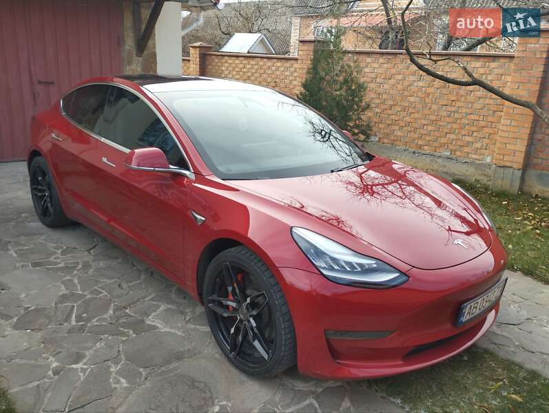 Tesla Model 3 2018
