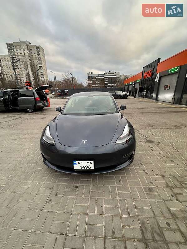 Седан Tesla Model 3 2022 в Харькове