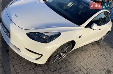 Седан Tesla Model 3 2022 в Ивано-Франковске