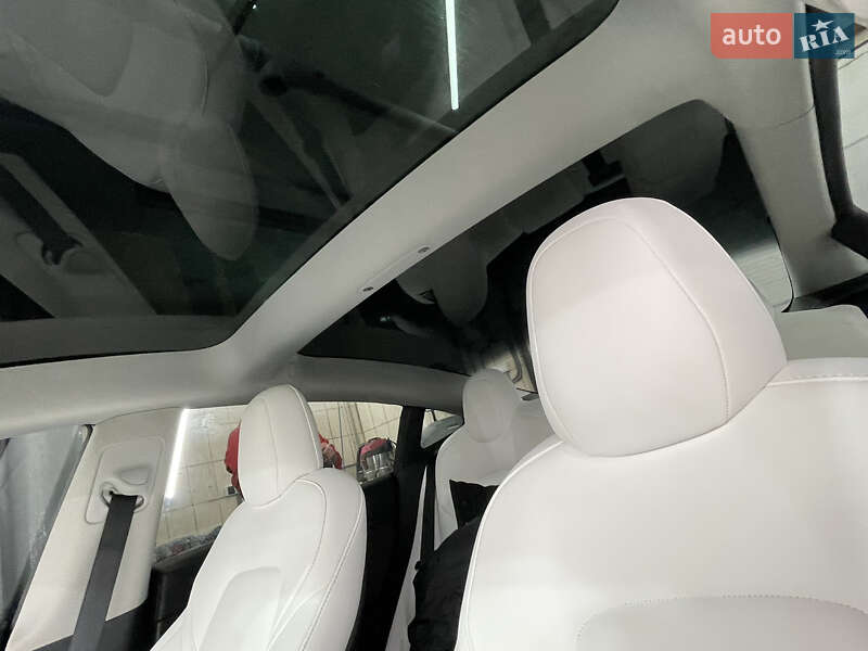 Седан Tesla Model 3 2022 в Києві фото 57 Седан Tesla Model 3 2022 в Києві