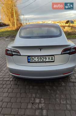 Седан Tesla Model 3 2018 в 