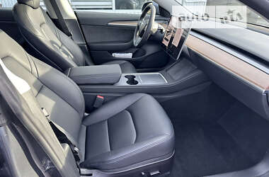 Седан Tesla Model 3 2022 в Виннице