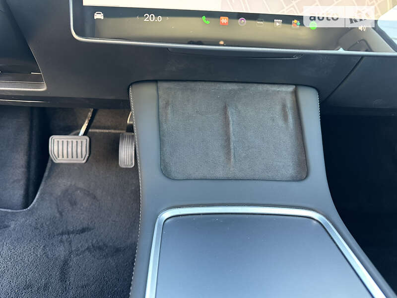 Седан Tesla Model 3 2022 в Вінниці