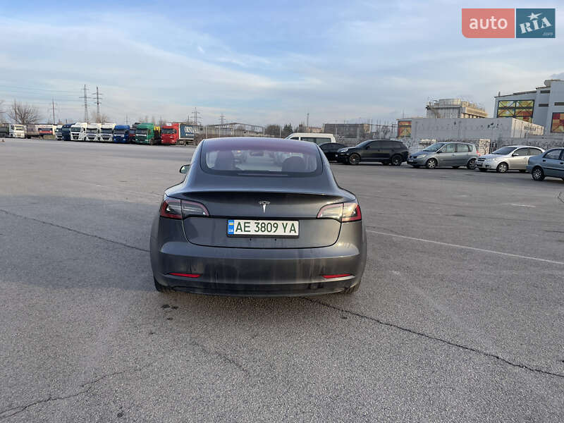 Седан Tesla Model 3 2017 в Днепре