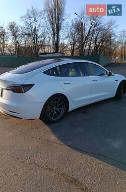 Седан Tesla Model 3 2018 в 