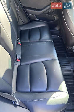 Седан Tesla Model 3 2019 в Києві
