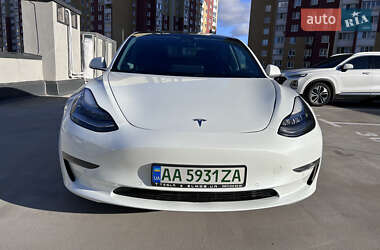 Седан Tesla Model 3 2019 в Києві