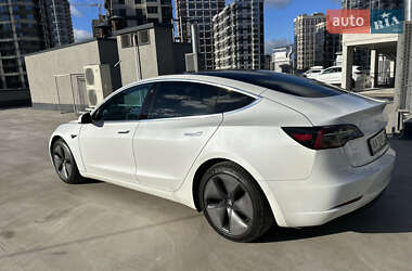 Седан Tesla Model 3 2019 в Києві