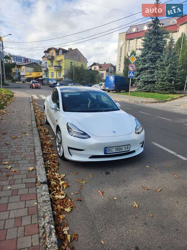 Tesla Model 3 2019 Tesla Model 3 2019