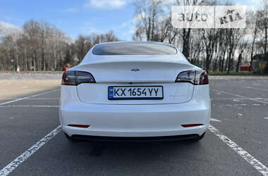 Седан Tesla Model 3 2021 в Харькове