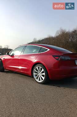 Седан Tesla Model 3 2018 в Днепре