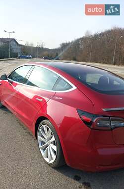 Седан Tesla Model 3 2018 в Днепре