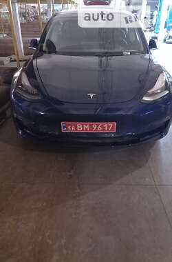 Седан Tesla Model 3 2018 в Киеве