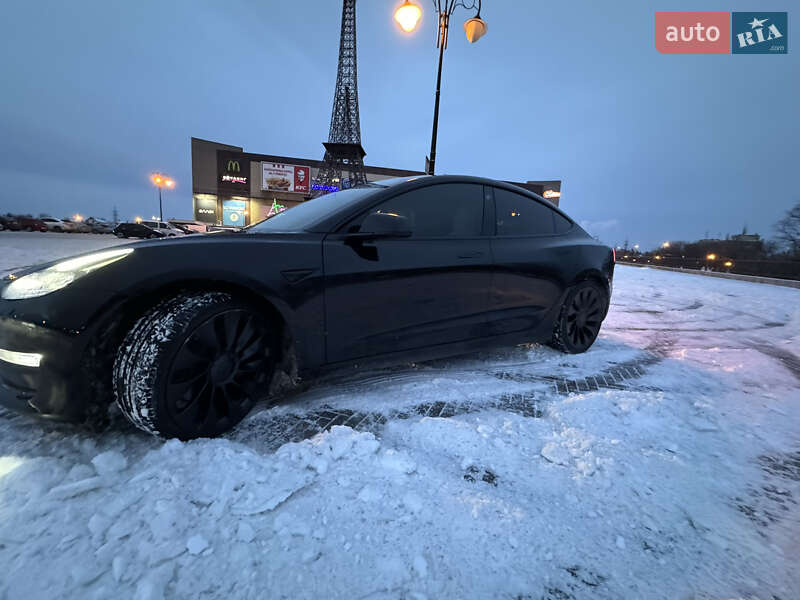 Седан Tesla Model 3 2022 в Киеве фото 8 Седан Tesla Model 3 2022 в Киеве