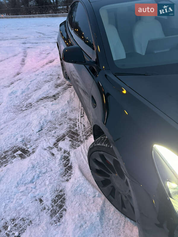 Седан Tesla Model 3 2022 в Києві фото 22 Седан Tesla Model 3 2022 в Києві