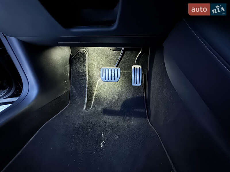 Седан Tesla Model 3 2022 в Киеве фото 50 Седан Tesla Model 3 2022 в Киеве
