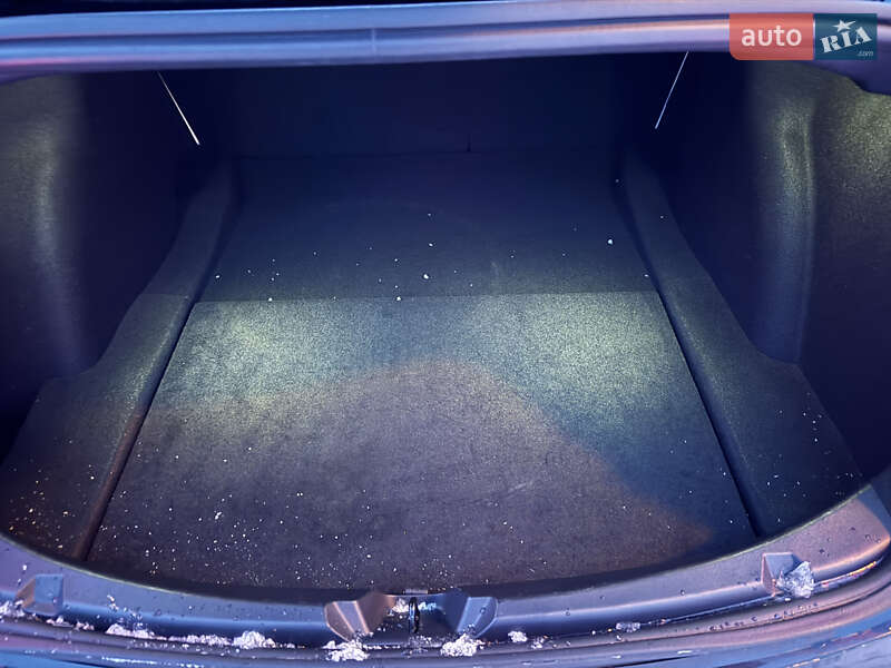 Седан Tesla Model 3 2022 в Киеве фото 51 Седан Tesla Model 3 2022 в Киеве