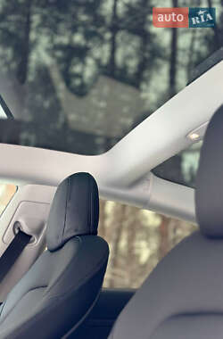 Седан Tesla Model 3 2021 в Киеве фото 7 Седан Tesla Model 3 2021 в Киеве