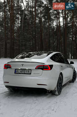 Седан Tesla Model 3 2021 в Києві