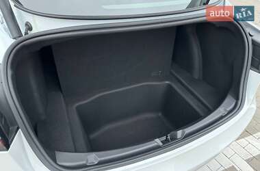 Седан Tesla Model 3 2023 в Одесі