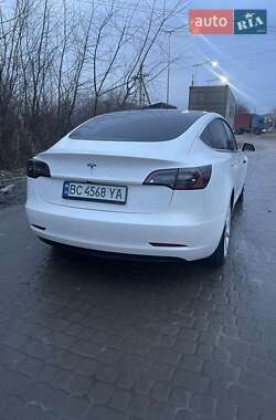 Седан Tesla Model 3 2020 в Львові