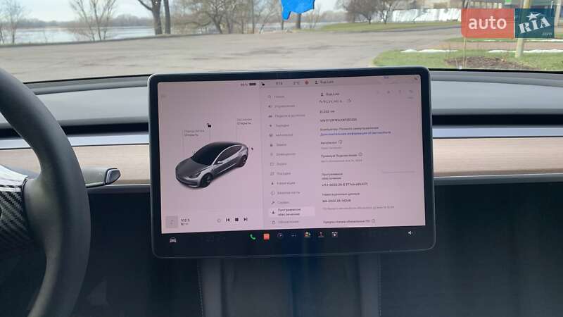 Седан Tesla Model 3 2022 в Кременчуге