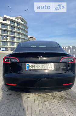 Седан Tesla Model 3 2019 в Одессе