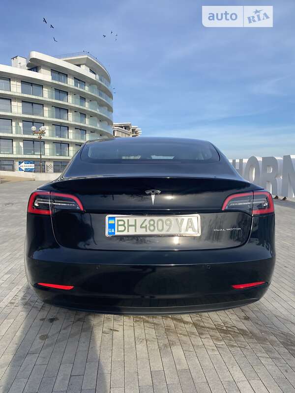 Седан Tesla Model 3 2019 в Одесі фото 13 Седан Tesla Model 3 2019 в Одесі