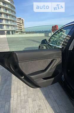 Седан Tesla Model 3 2019 в Одессе