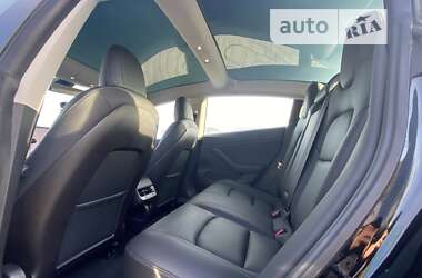 Седан Tesla Model 3 2019 в Одессе