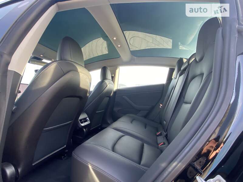 Седан Tesla Model 3 2019 в Одесі фото 49 Седан Tesla Model 3 2019 в Одесі