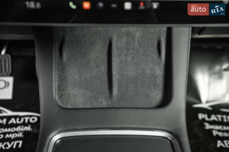 Седан Tesla Model 3 2023 в Одесі