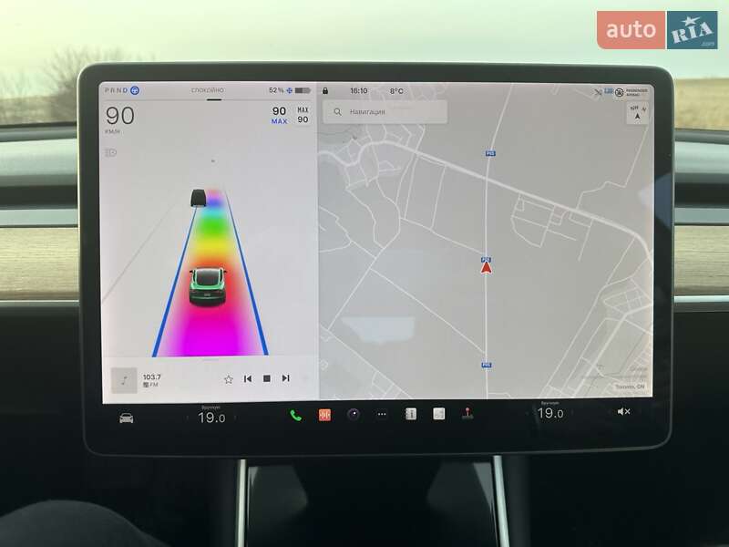 Седан Tesla Model 3 2019 в Рівному