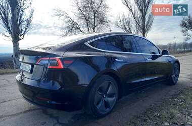 Седан Tesla Model 3 2018 в Днепре