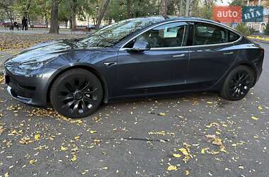 Седан Tesla Model 3 2019 в Николаеве