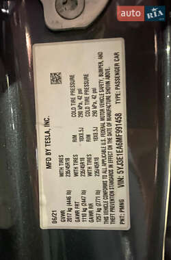 Седан Tesla Model 3 2021 в Ужгороде