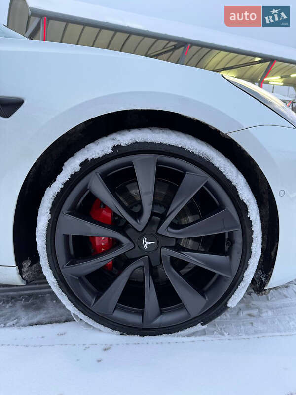 Седан Tesla Model 3 2020 в Києві фото 10 Седан Tesla Model 3 2020 в Києві
