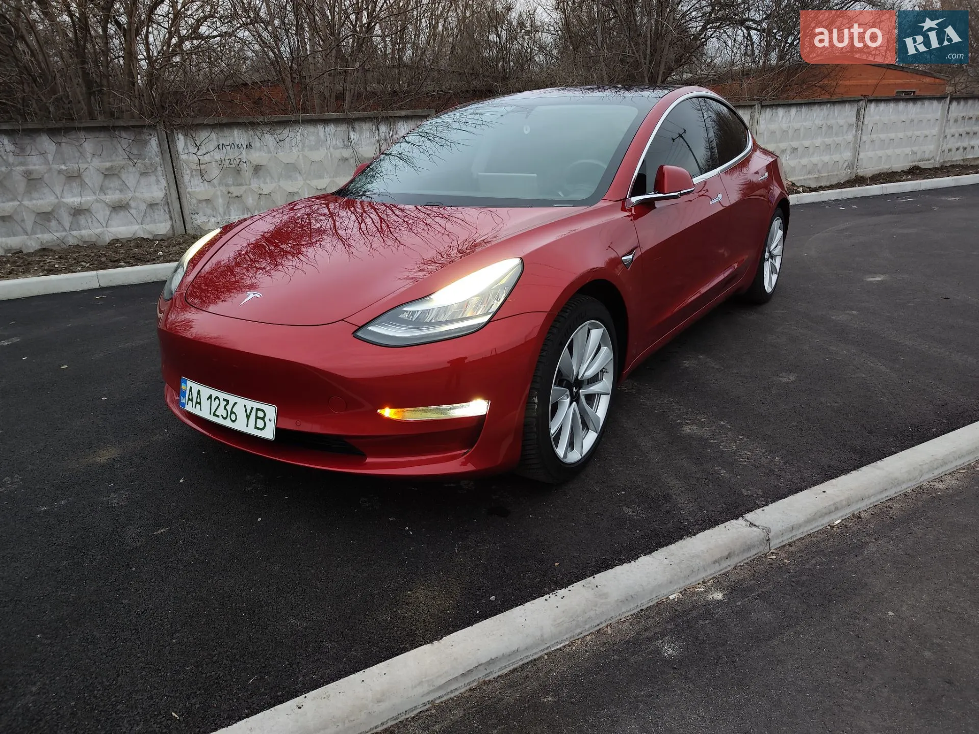 2018 Tesla Model 3 - мініатюра 2