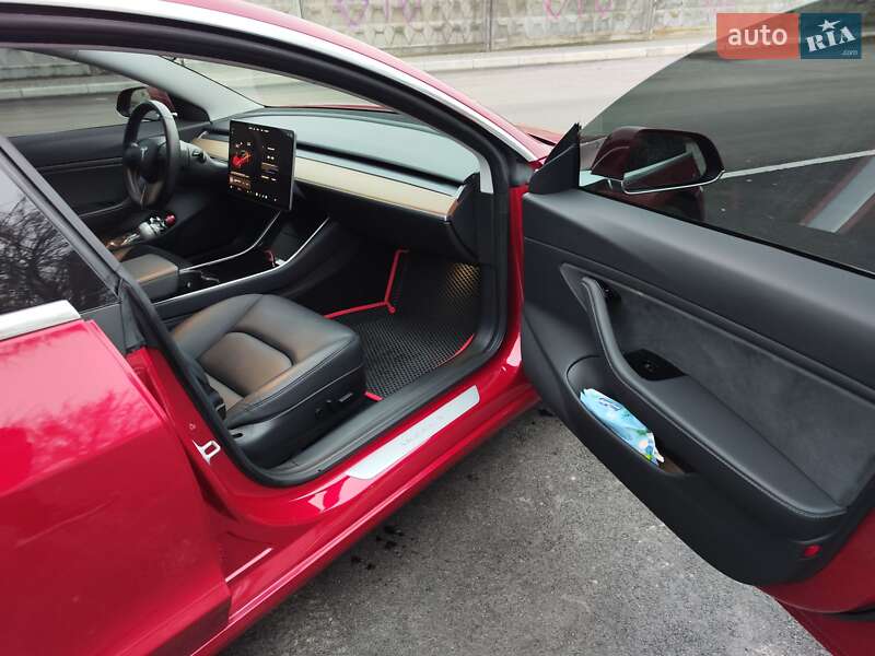 Седан Tesla Model 3 2018 в Борисполі фото 9 Седан Tesla Model 3 2018 в Борисполі